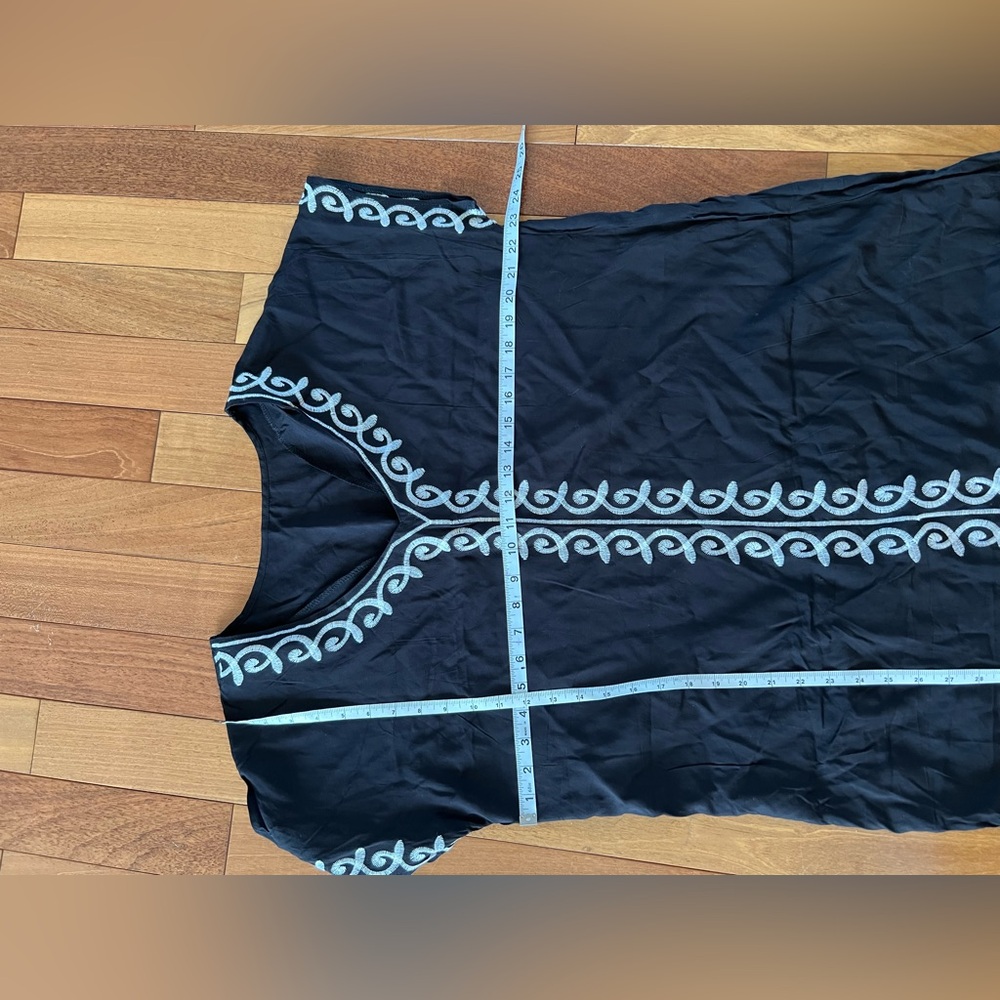 Floral Embroidered V-Neck Swimsuit Cover-Up Kaftan Dress - Picture 11 of 16